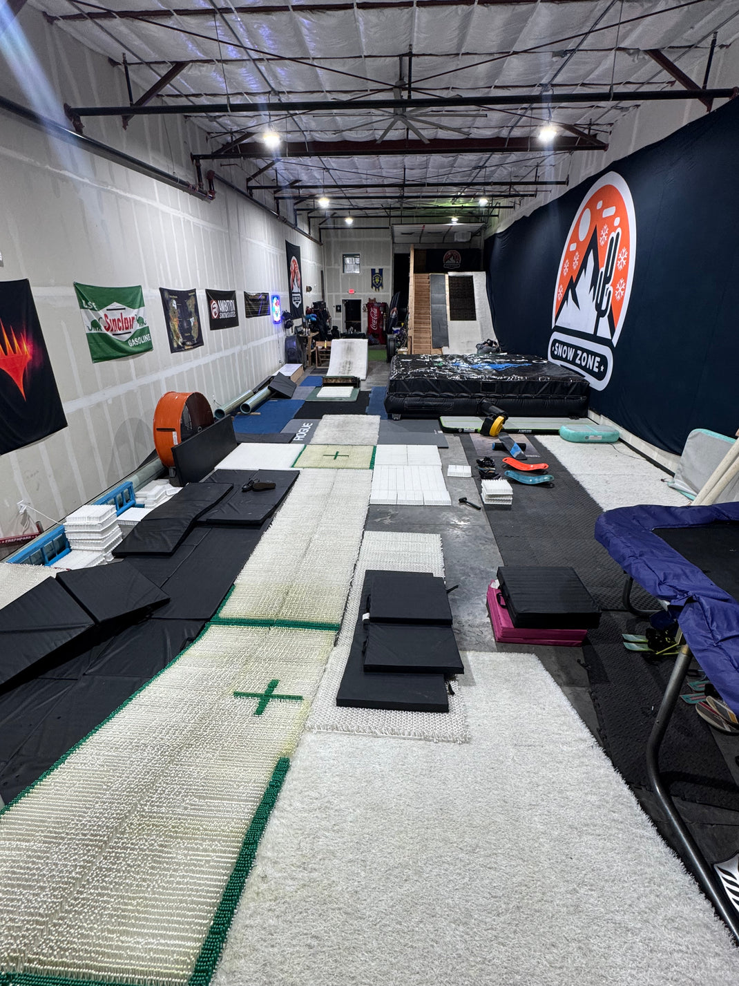 AZ SnowZone | Indoor Snowboarding & Ski Park – Phoenix, AZ