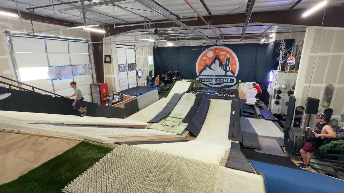 AZ SnowZone indoor ski and snowboard facility